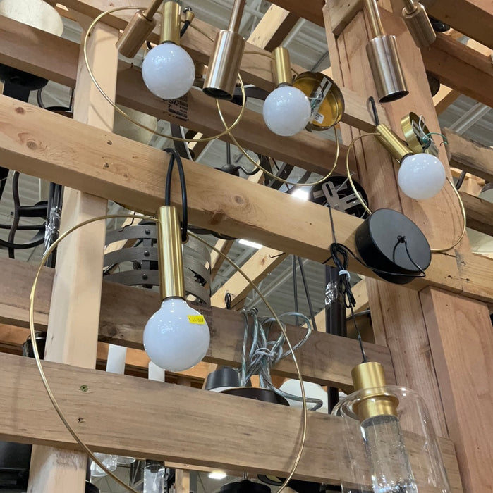 Gold Circle Light – Modern 1-Bulb Fixture, 15” Wide (new)