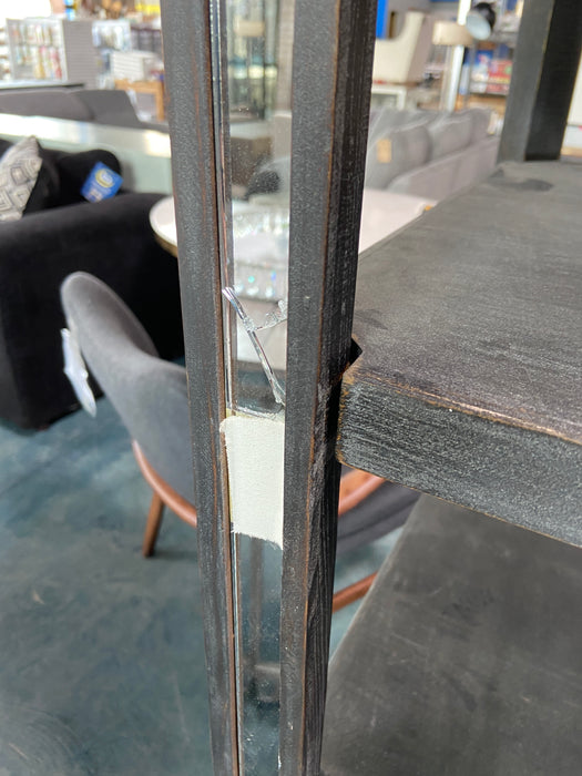 Mirrored Shelf (used)