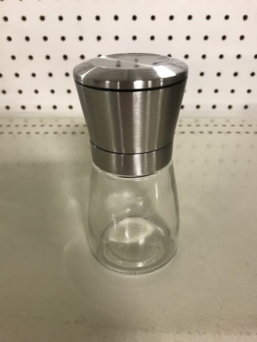 Yumdum Salt & Pepper Mill Set (new)